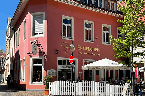 Bild 1 von Hotel Restaurant Weinboutique Im Engel
